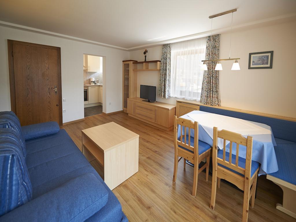 Ferienwohnung Haus Lanner Altenmarkt im Pongau Zimmer foto